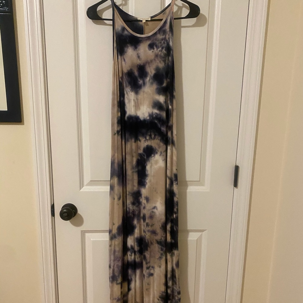 Tye-Die sleeveless maxi dress